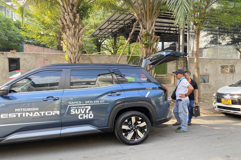 Sự kiện lái thử xe Mitsubishi tại Red Coffee -Trải nghiệm thực tế cùng ISAMCO